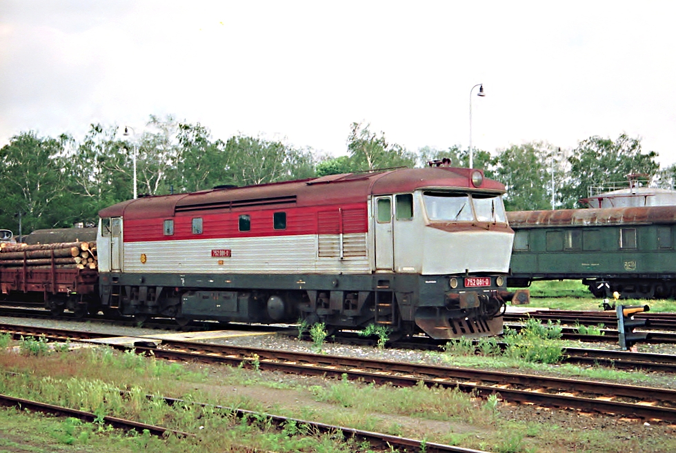 752 081-0
