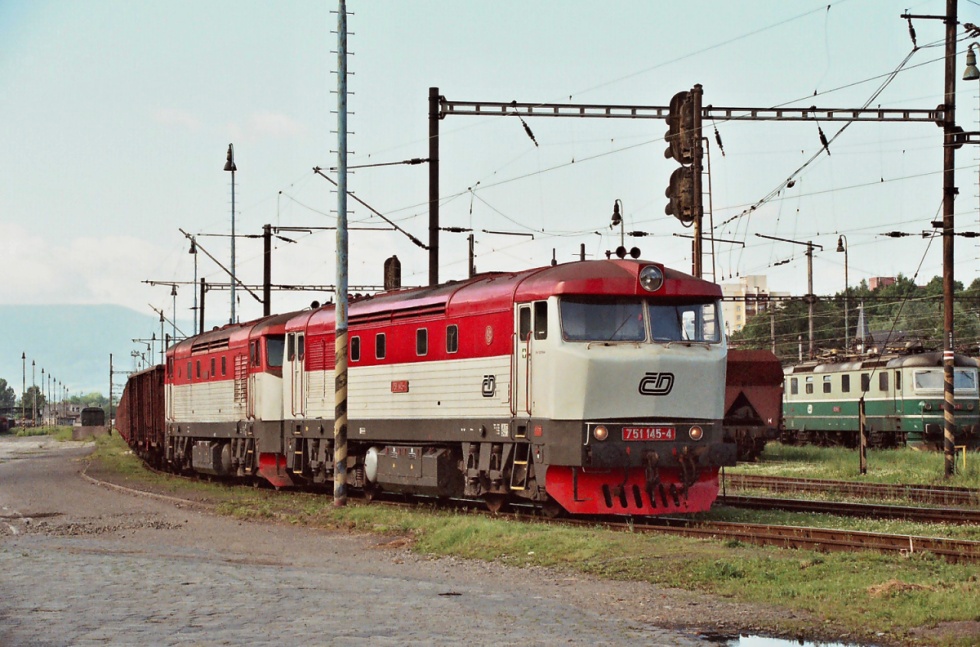 751 145-4