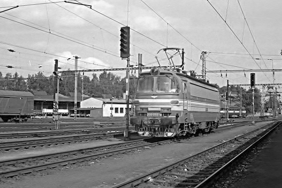 230 055-6