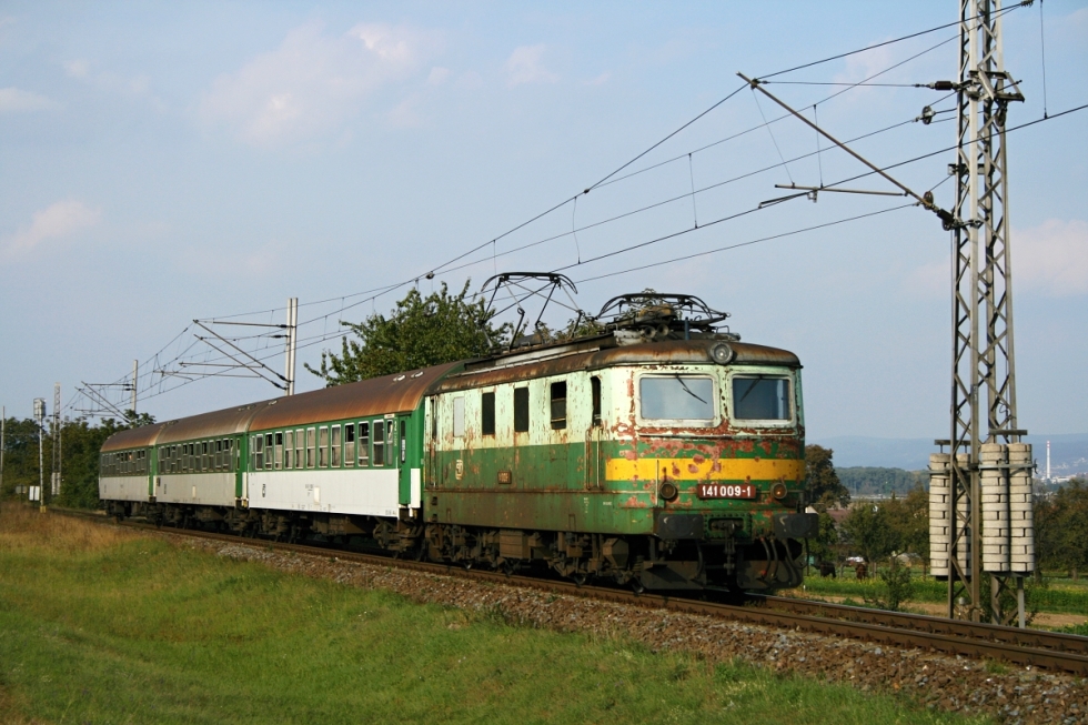 141 009-1