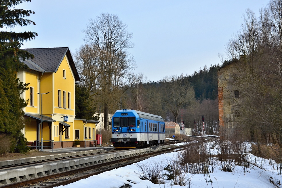 843 006-8