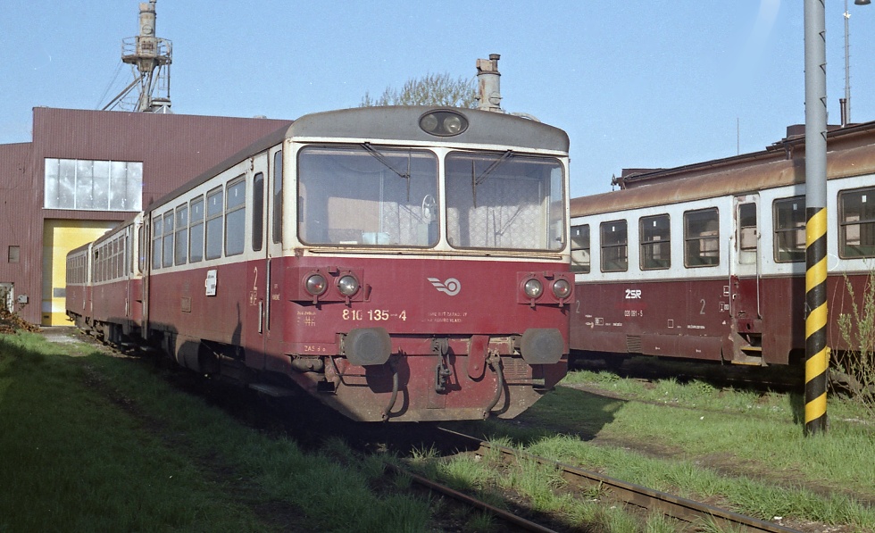 810 135-4