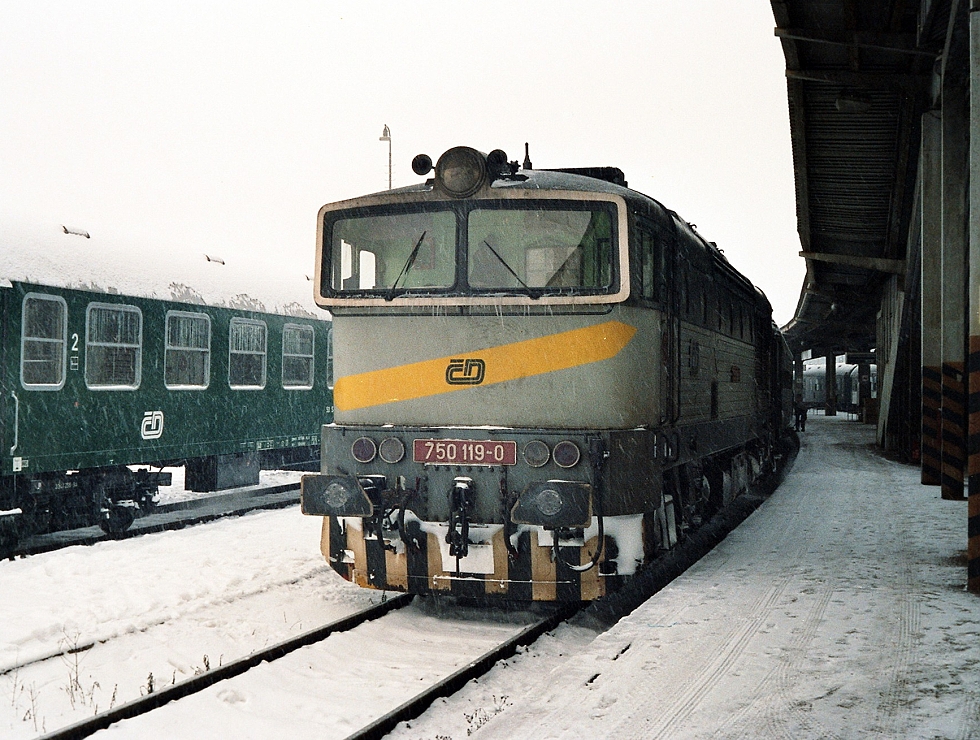 750 119-0