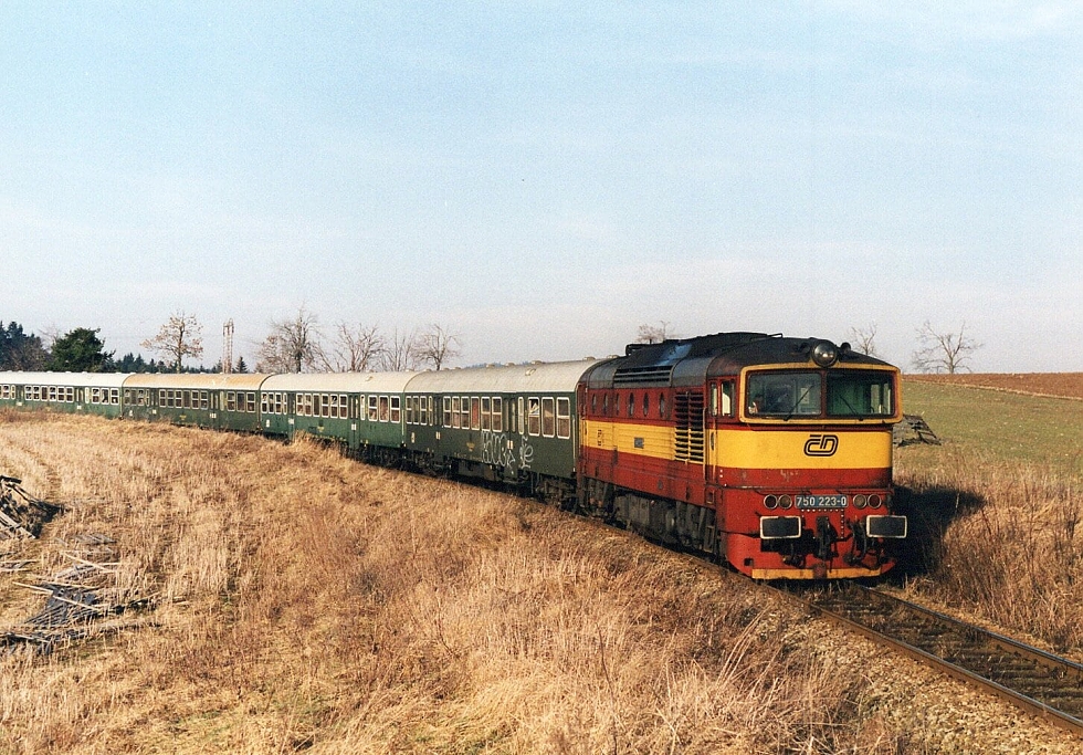 750 223-0