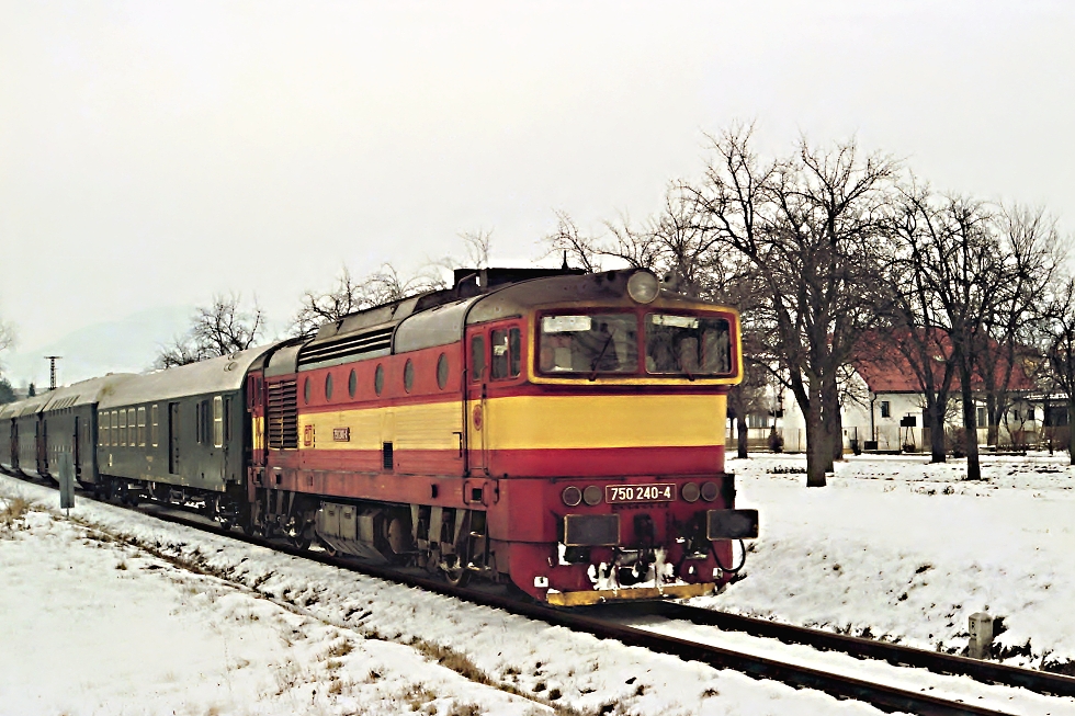 750 240-4
