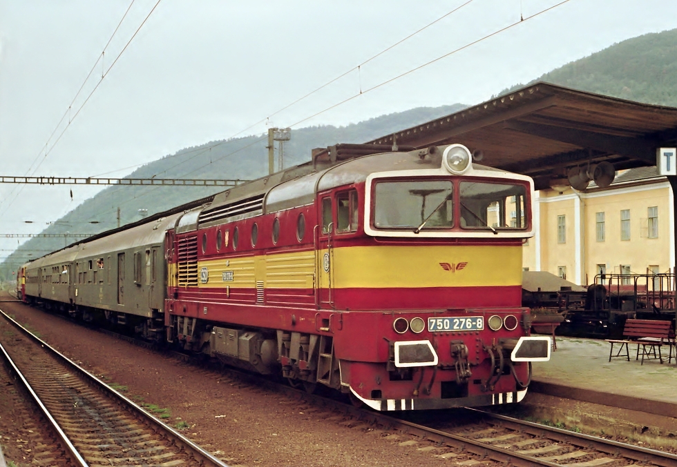 750 276-8