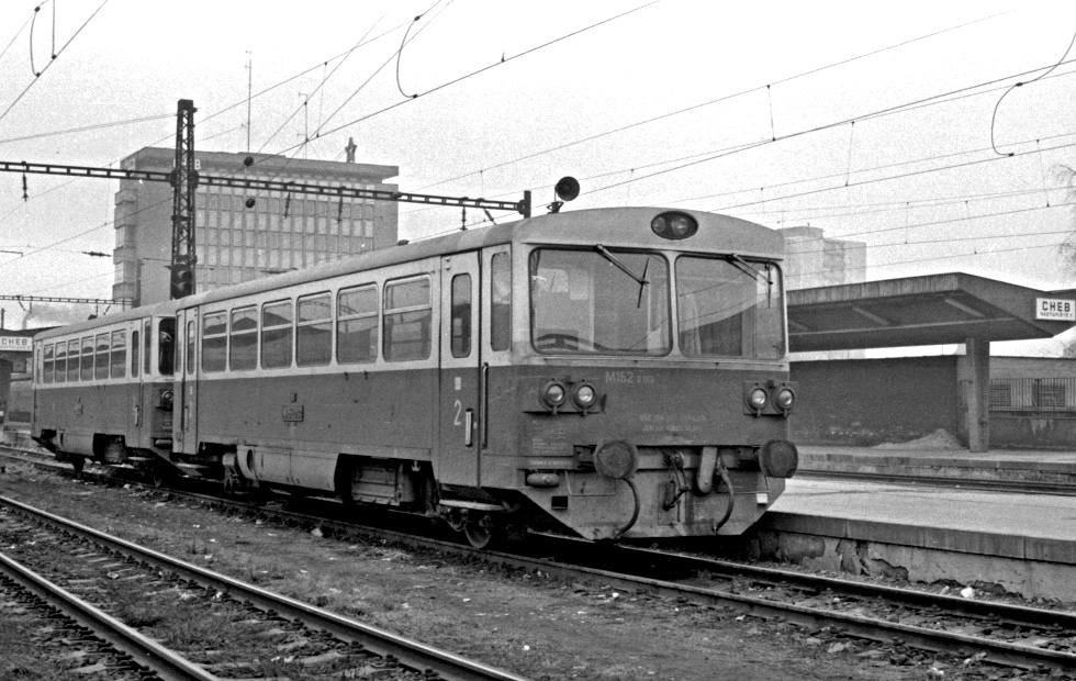 810 153-7