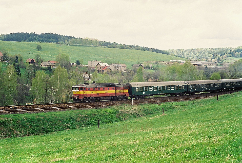 750 335-2