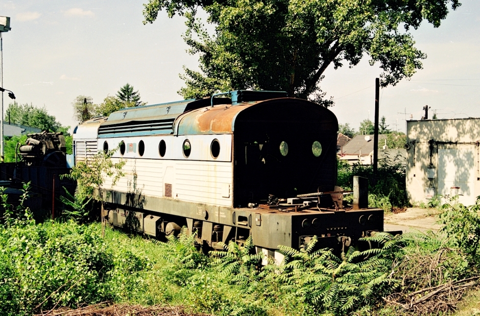 750 377-4