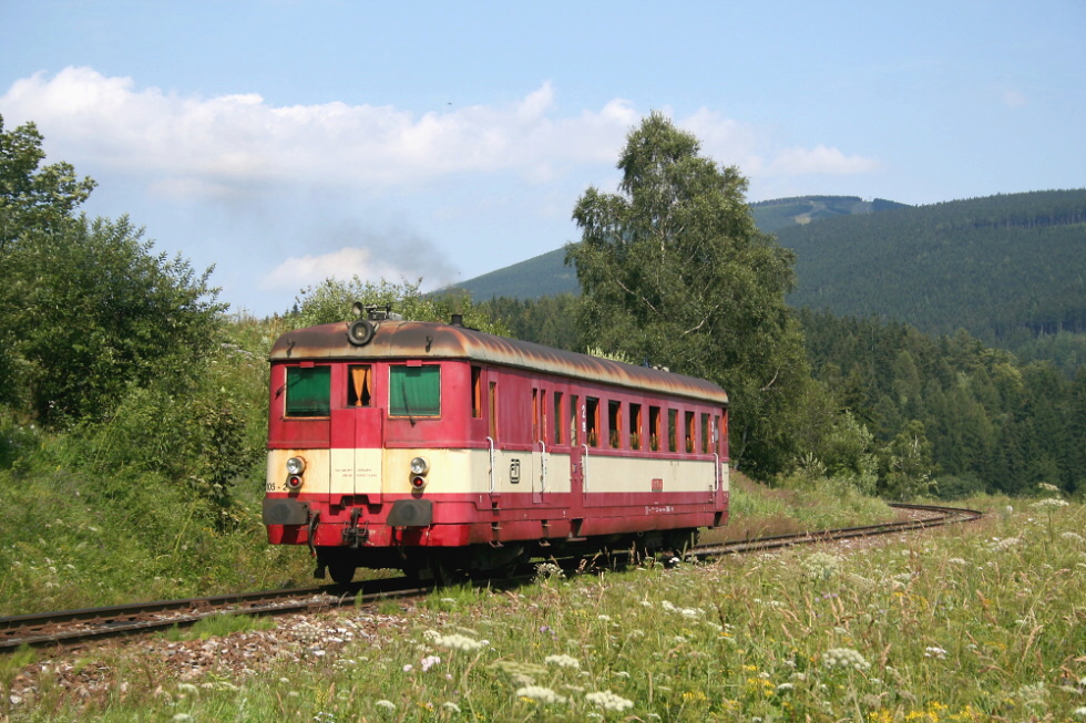 831 105-2