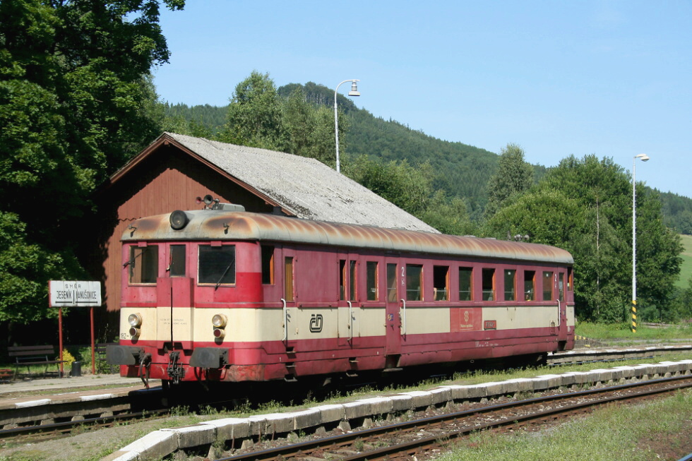 831 182-1