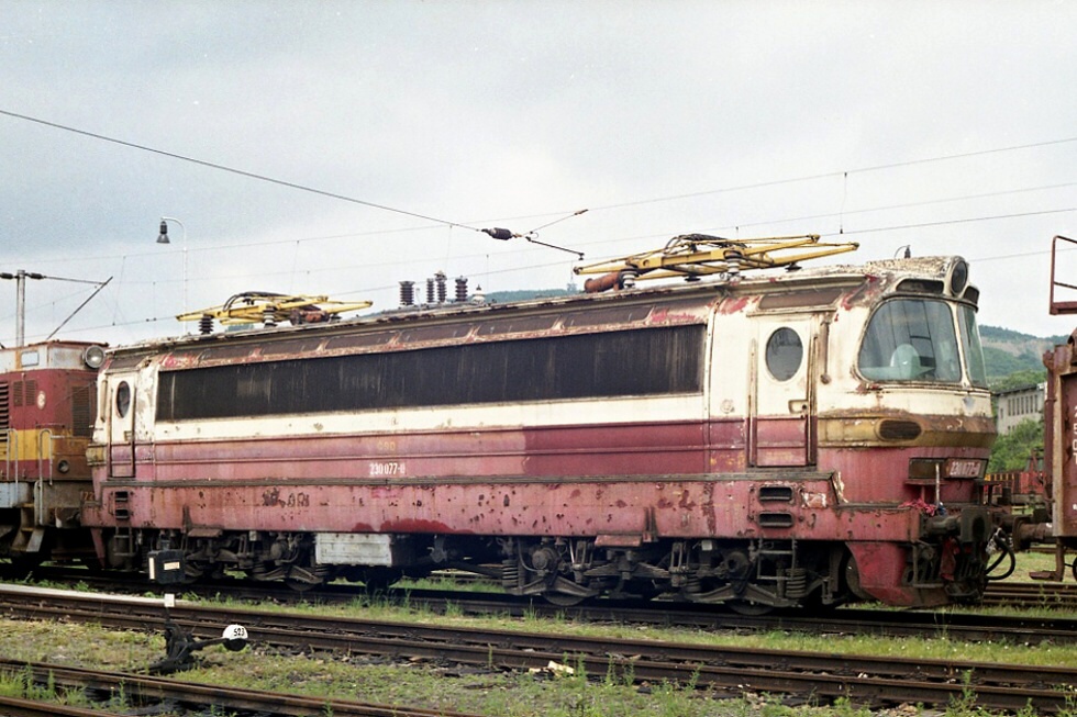 230 077-0