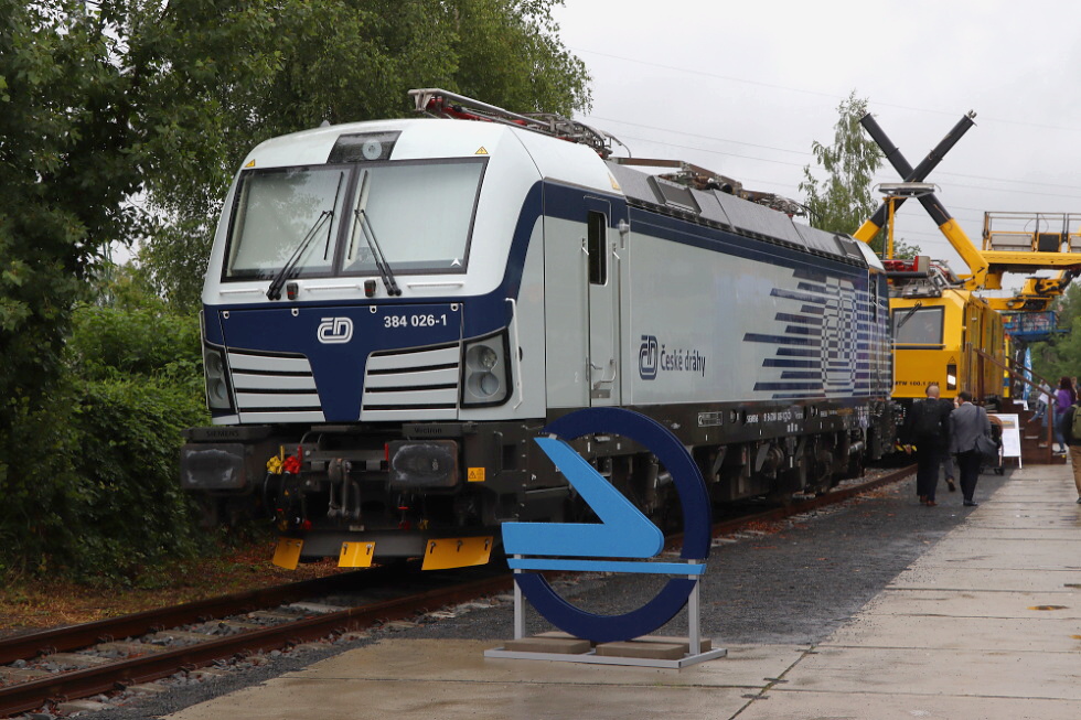 384 026-1