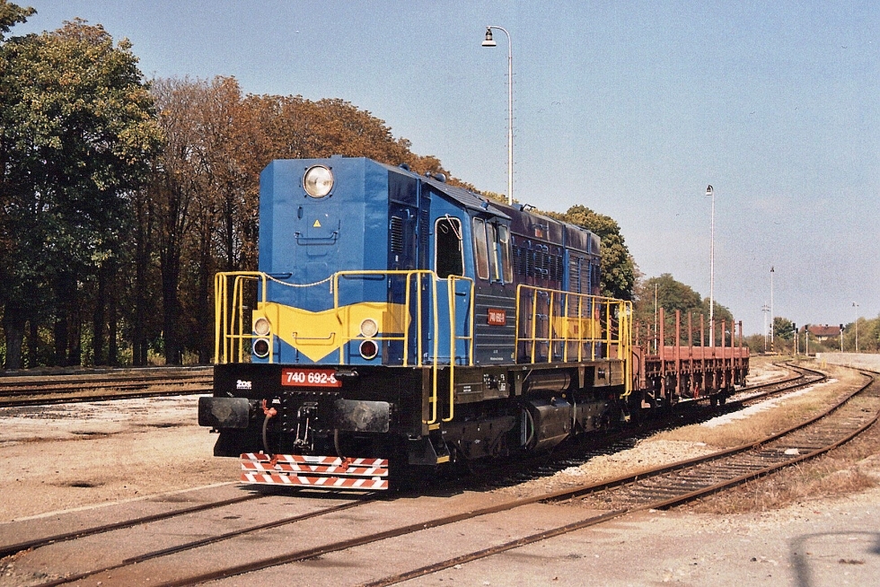 740 692-9