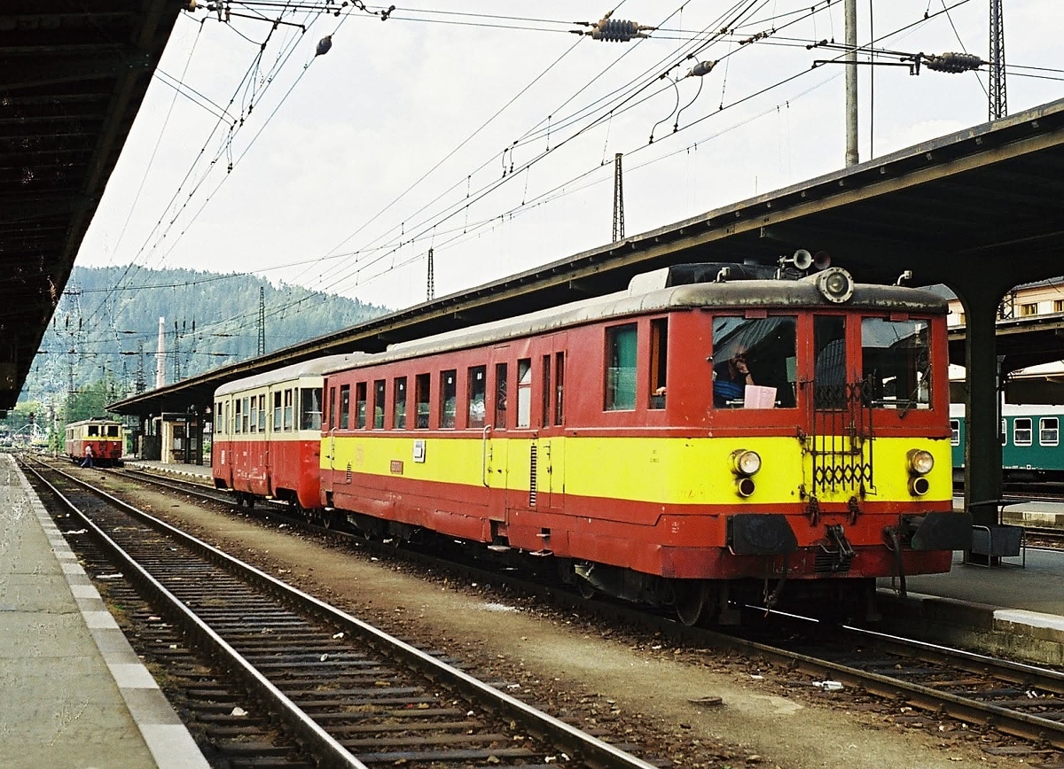 830 074-1