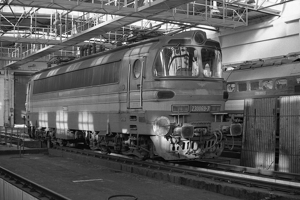 230 069-7