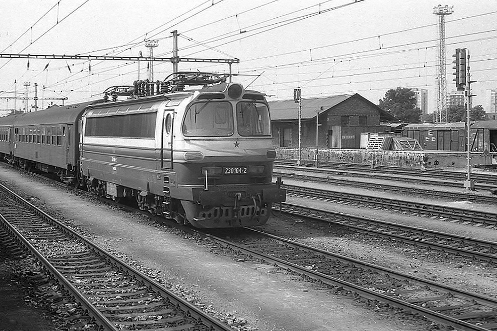 230 104-2