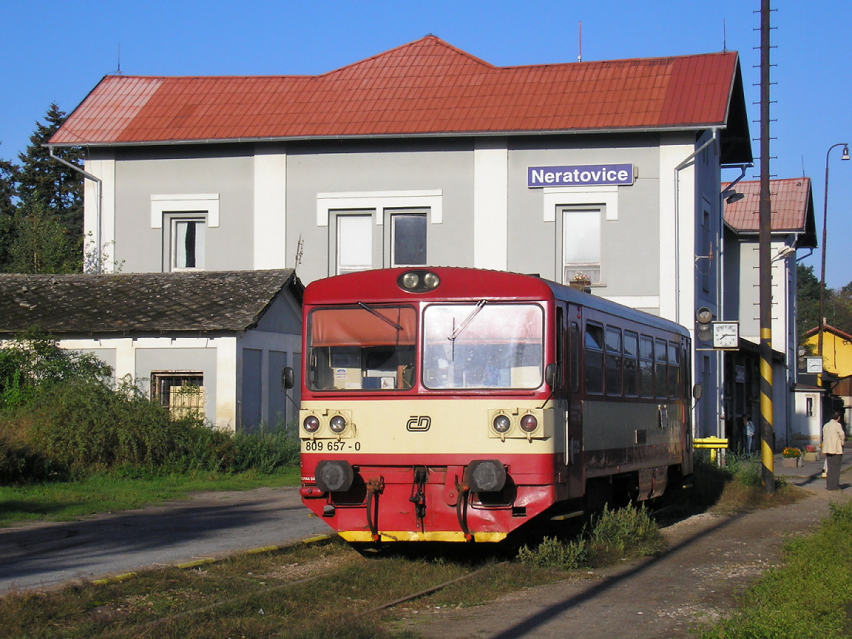 809 657-0