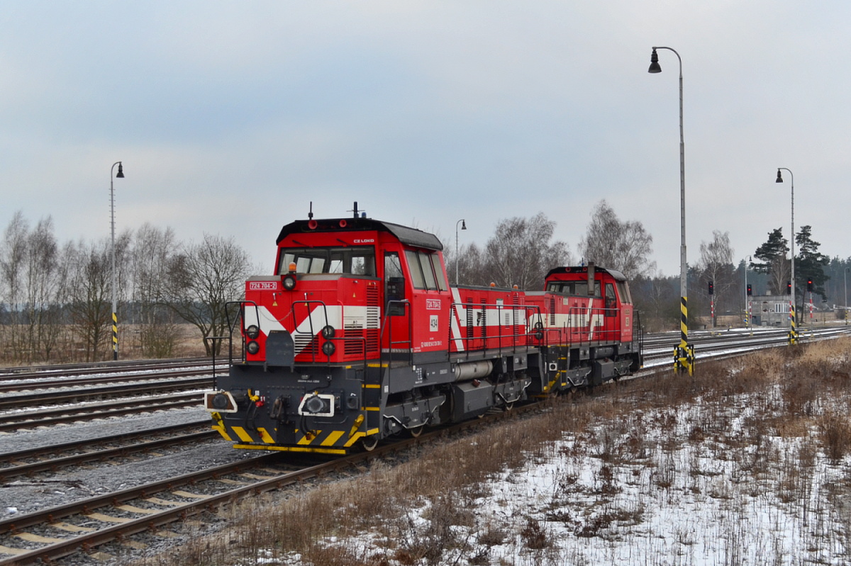 724 704-2
