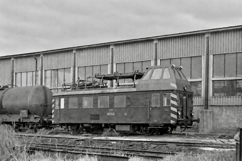 M131.2048