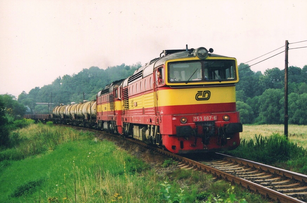 753 087-6