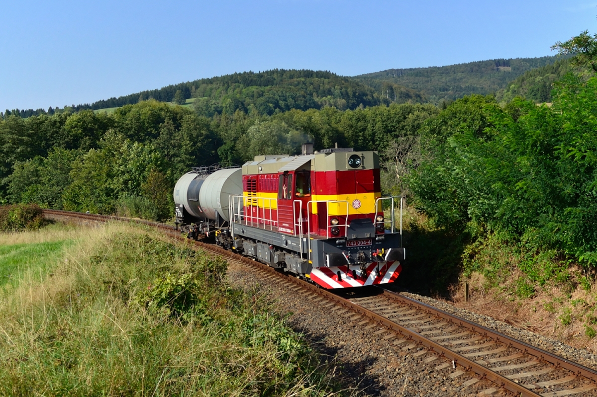 743 004-4