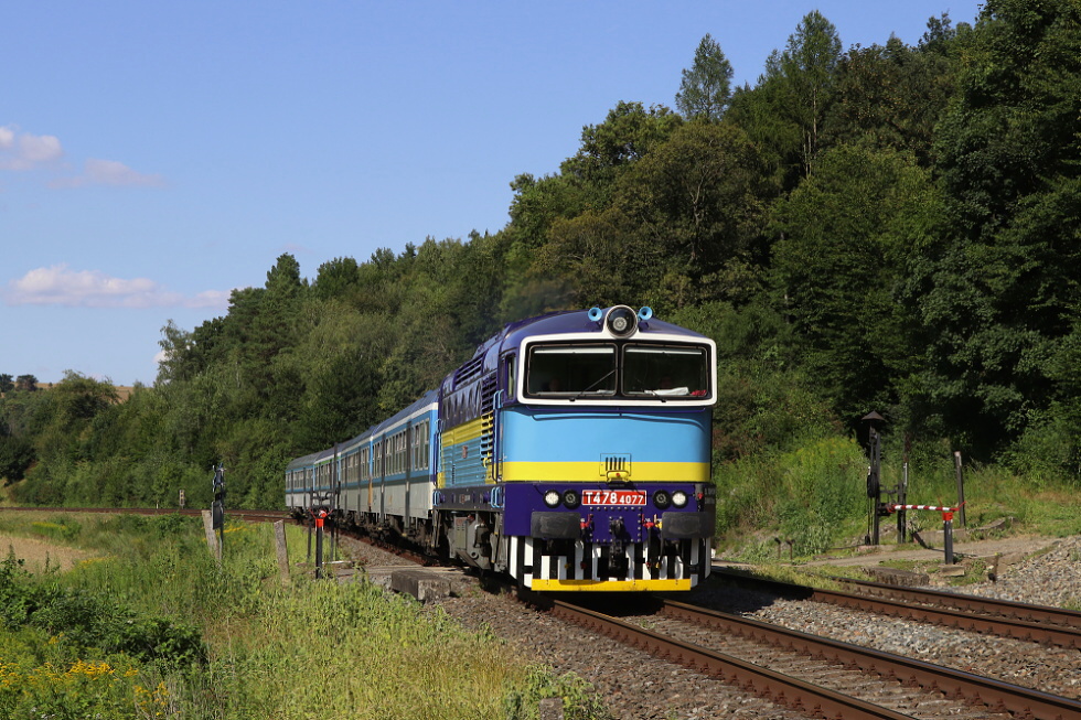 754 077-6