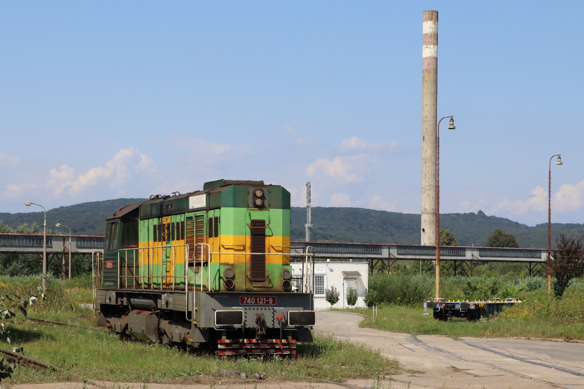 740 121-9