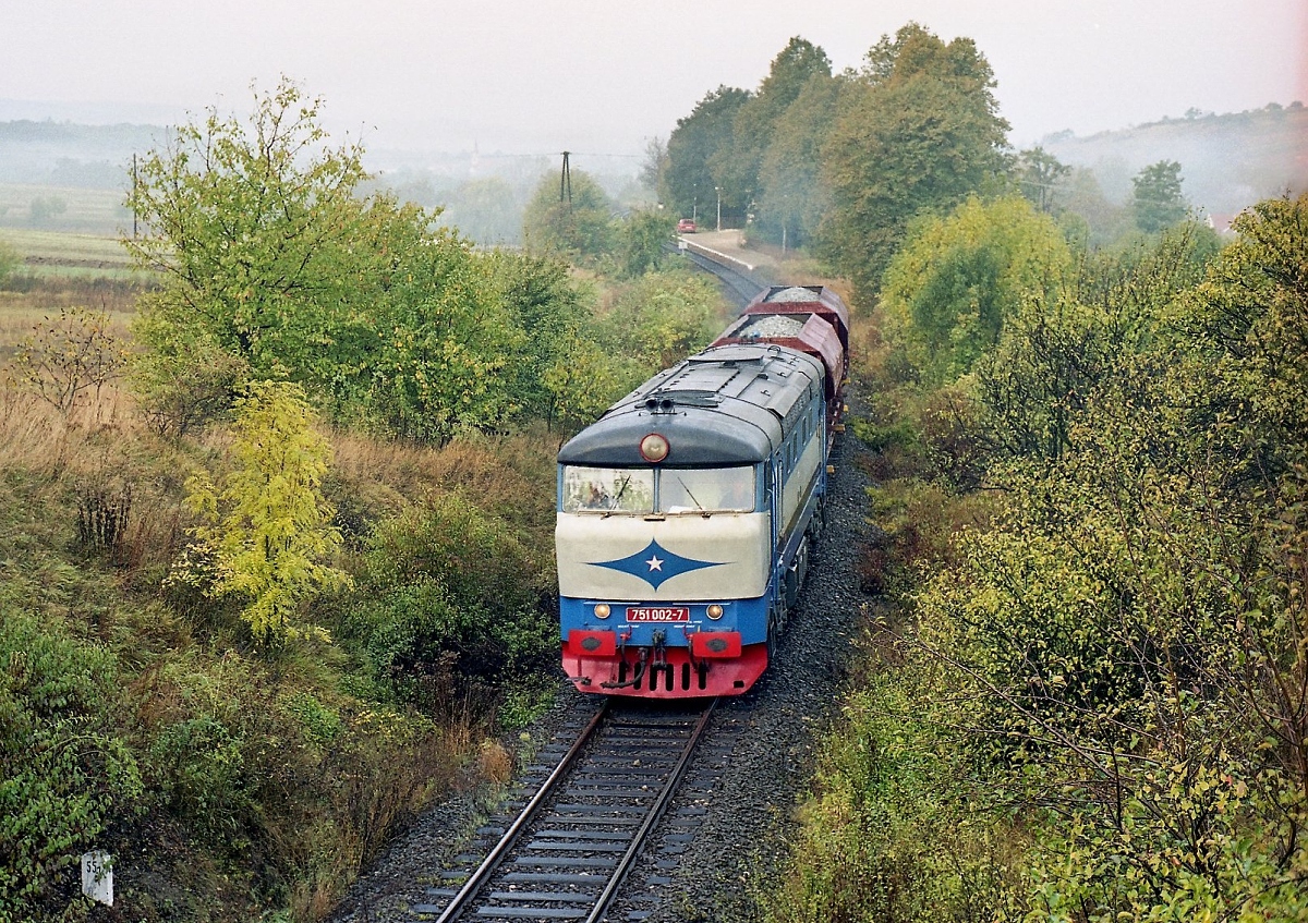 751 002-7