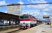 754 033-9