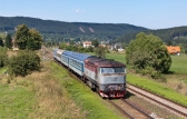 749 253-1