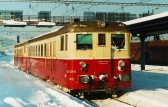 830 121-0
