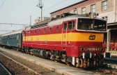 753 158-5