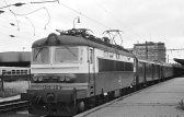 242 263-2