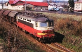 242 263-2