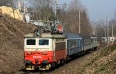 242 218-6