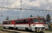 813