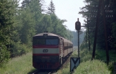 749 243-2