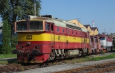 753 279-9